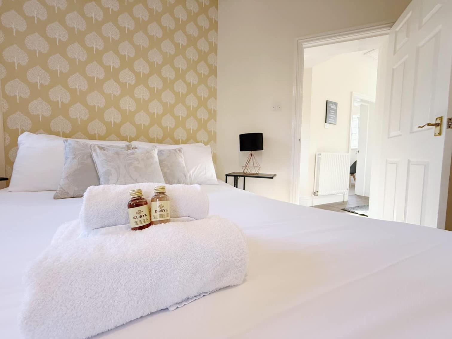 Cosy 1-Bedroom Cottage Next To Combe Lodge Venue Blagdon Exterior photo